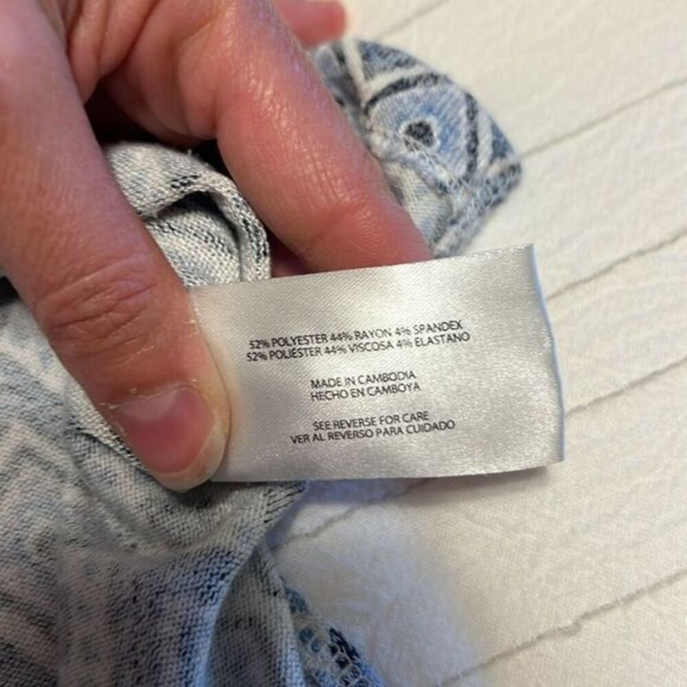 Orvis Classic Collection Blue White Geometric Ikat High Low Top Womens Small - Picture 8 of 8